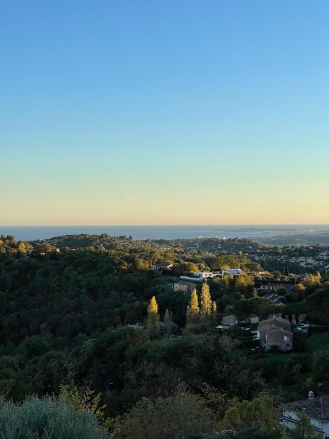 2 Pieces D'Exception Vue Mer Apartment Vence Bagian luar foto